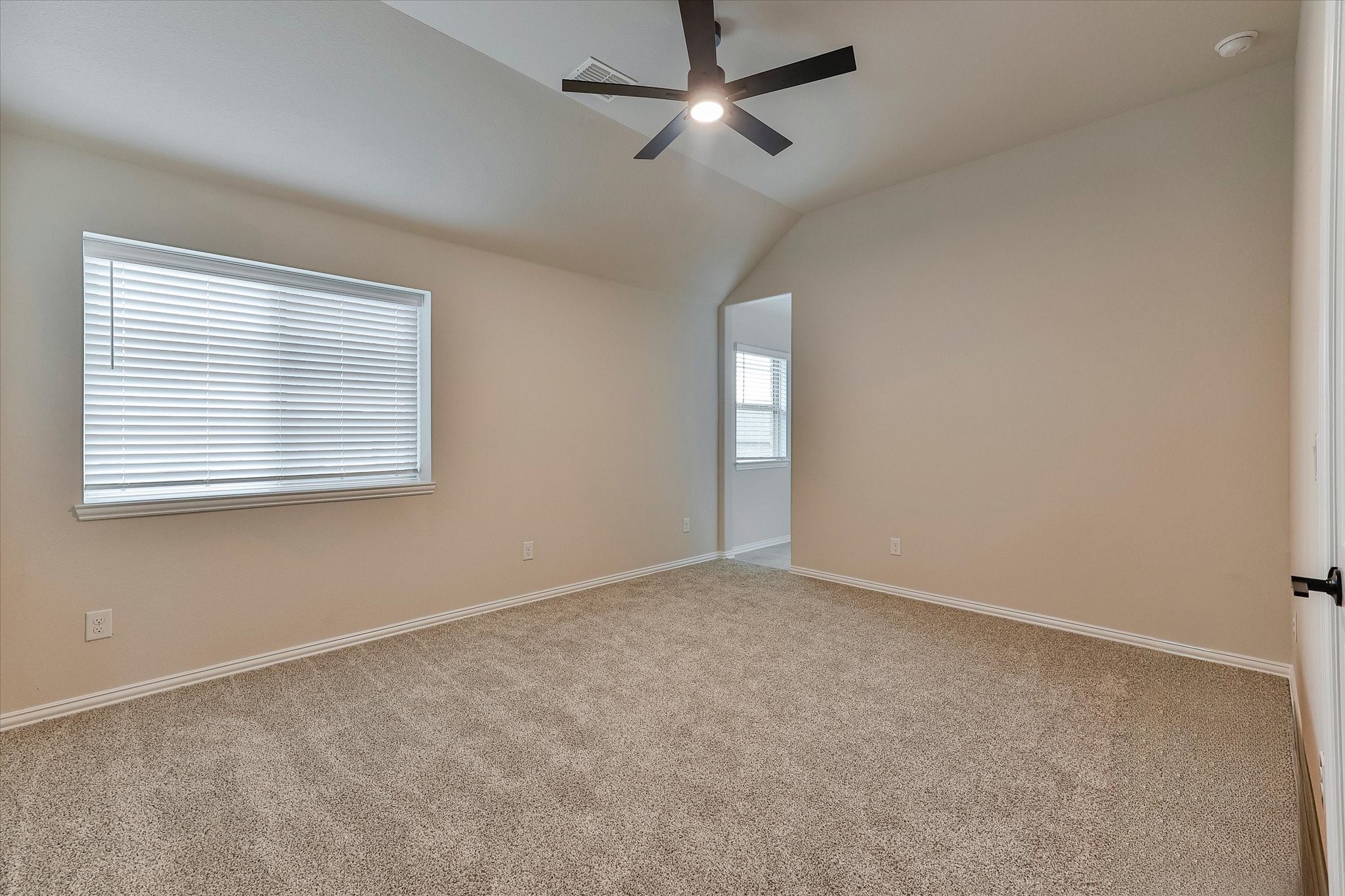 10 Covey Lane Sanger TX 76266