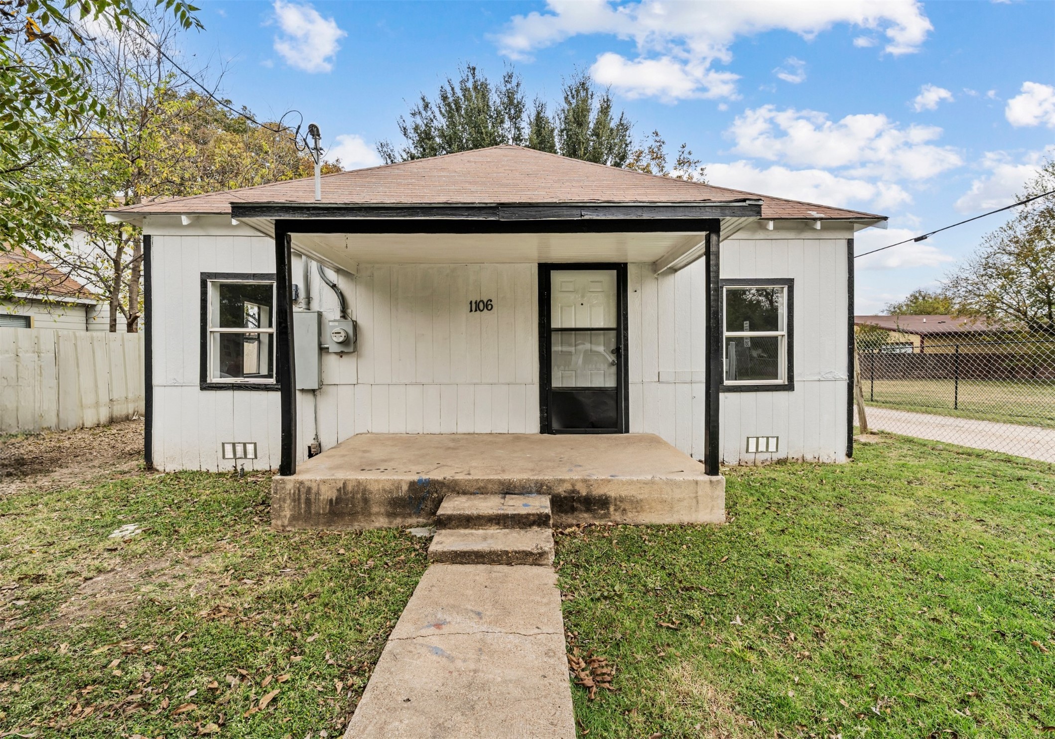 1106 S 15th Street Waco TX 76706