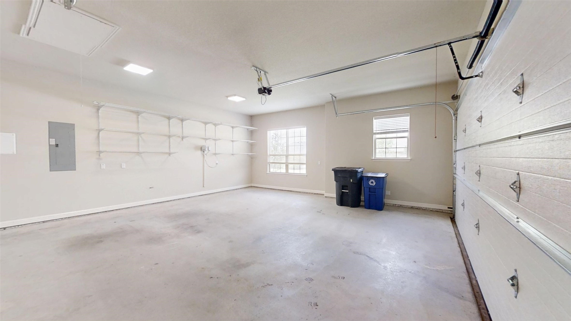 2025 Clive Drive Granbury TX 76048