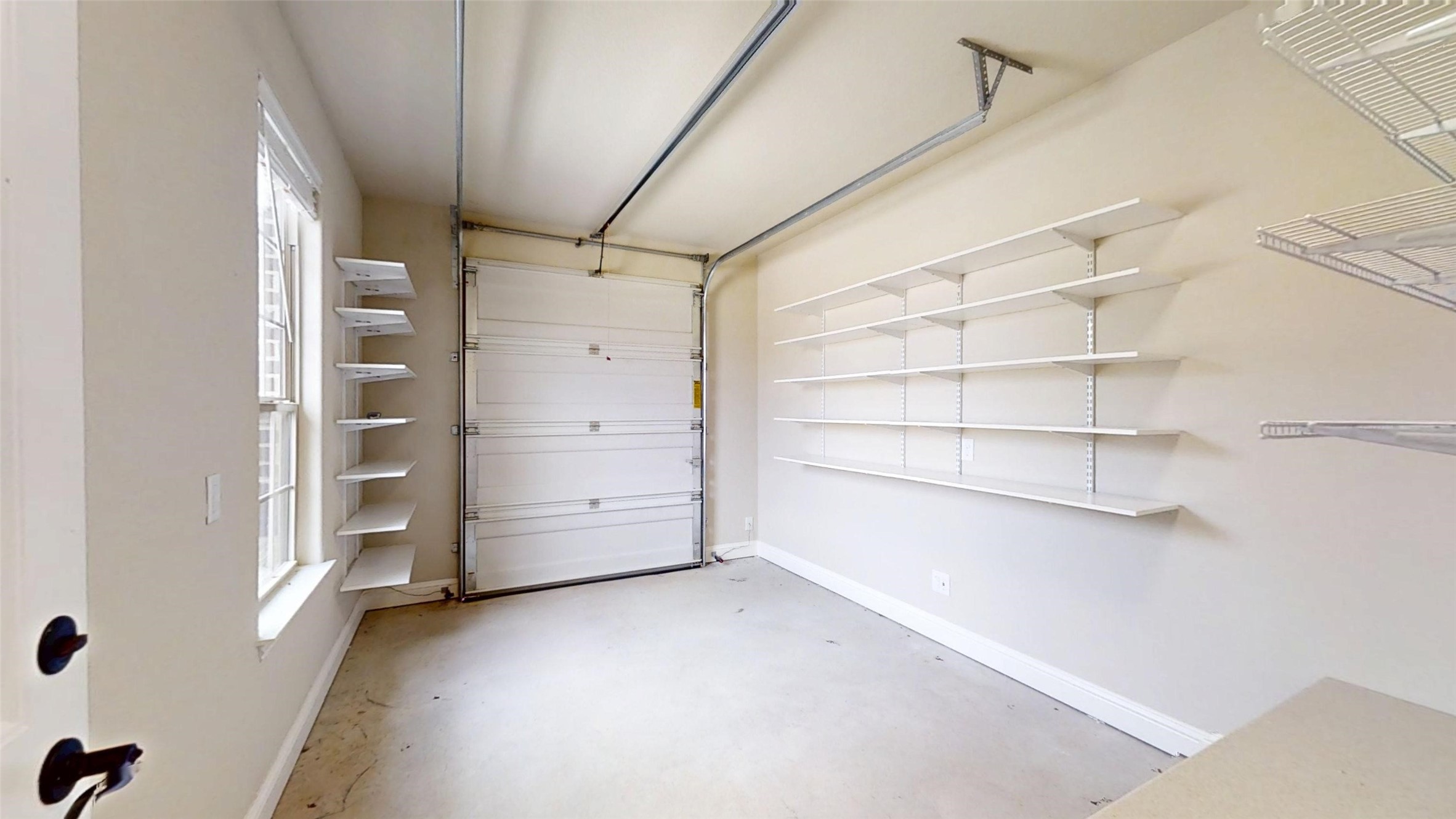 2025 Clive Drive Granbury TX 76048
