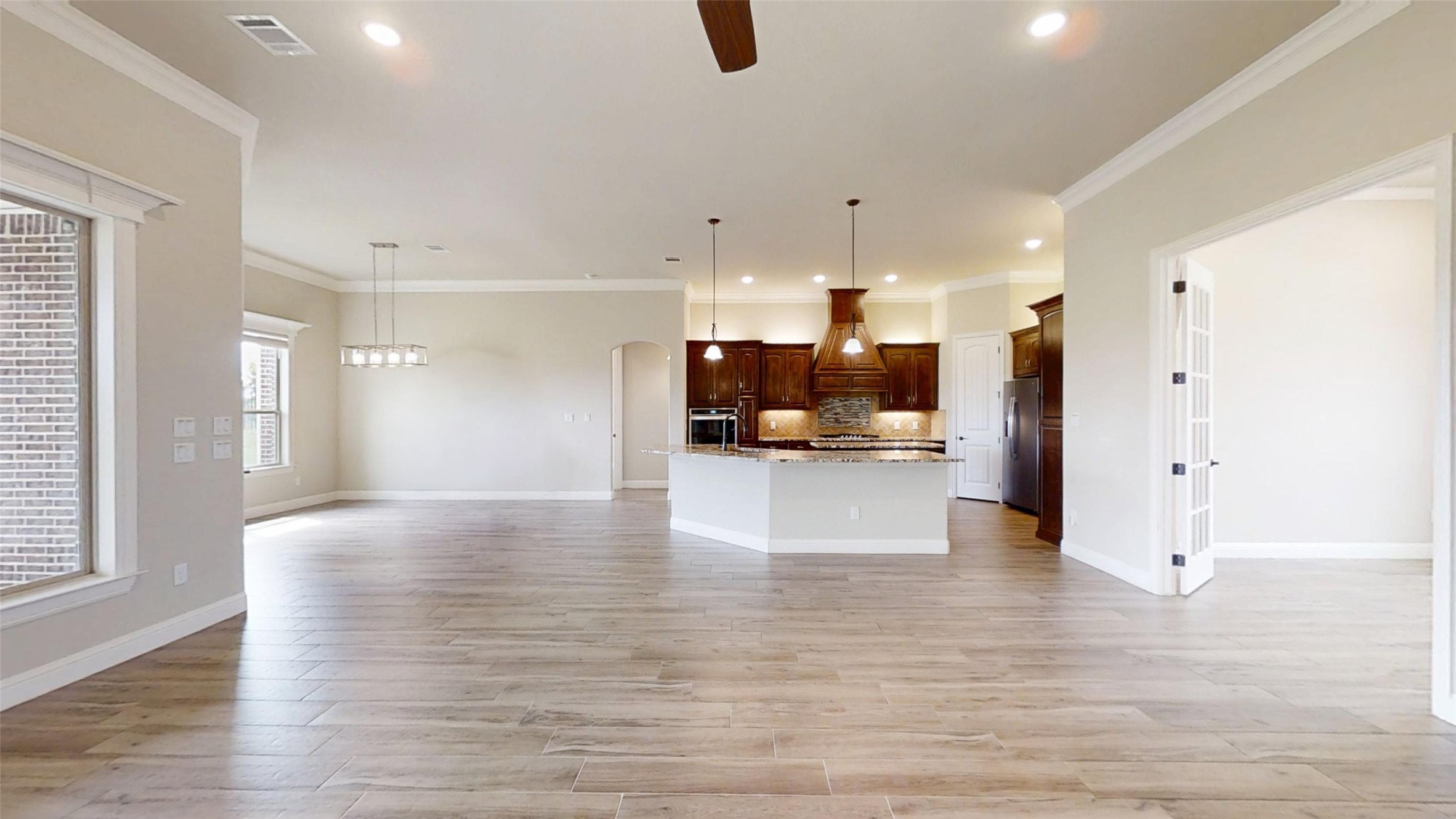 2025 Clive Drive Granbury TX 76048
