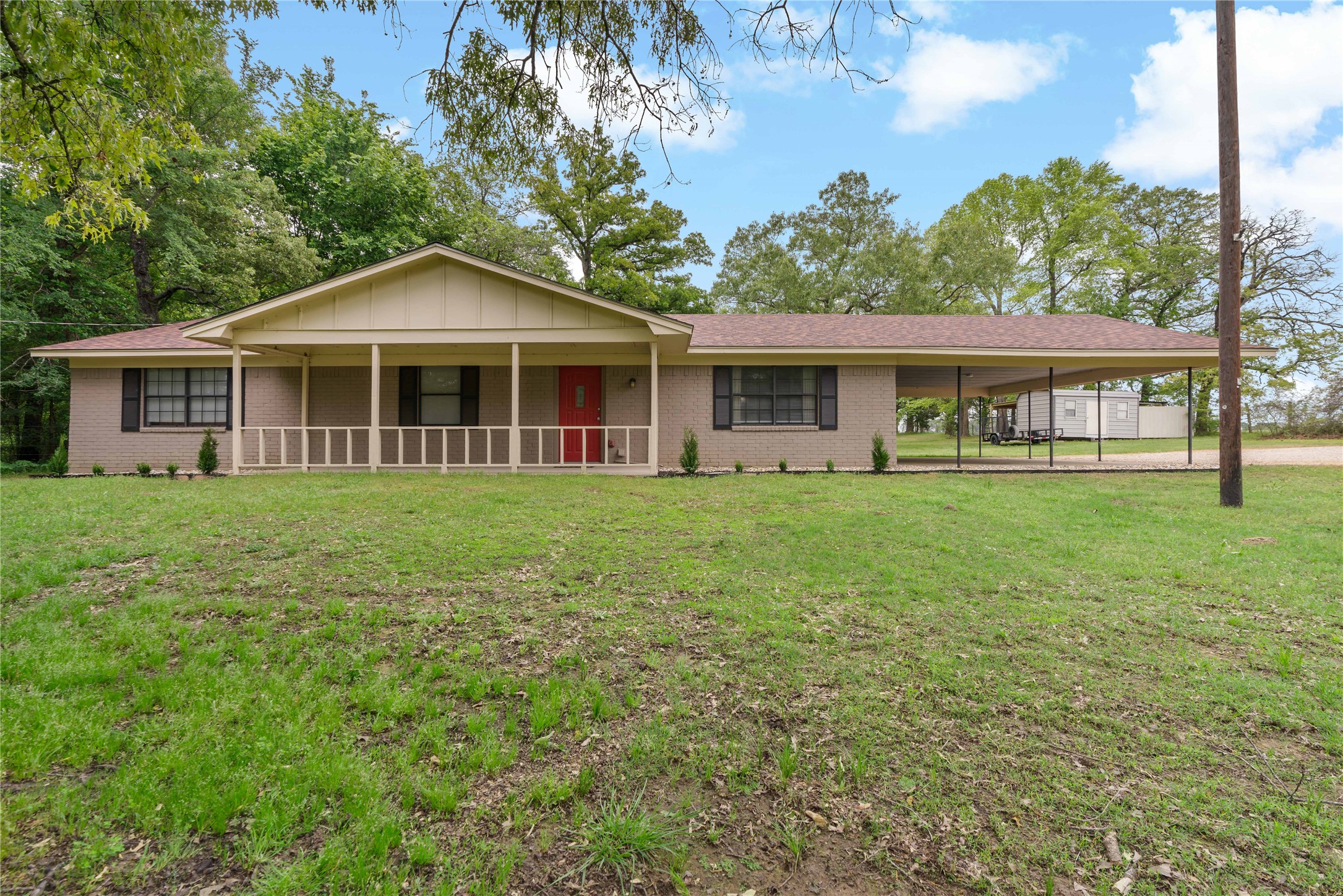 1268 County Road 44900 Blossom TX 75416