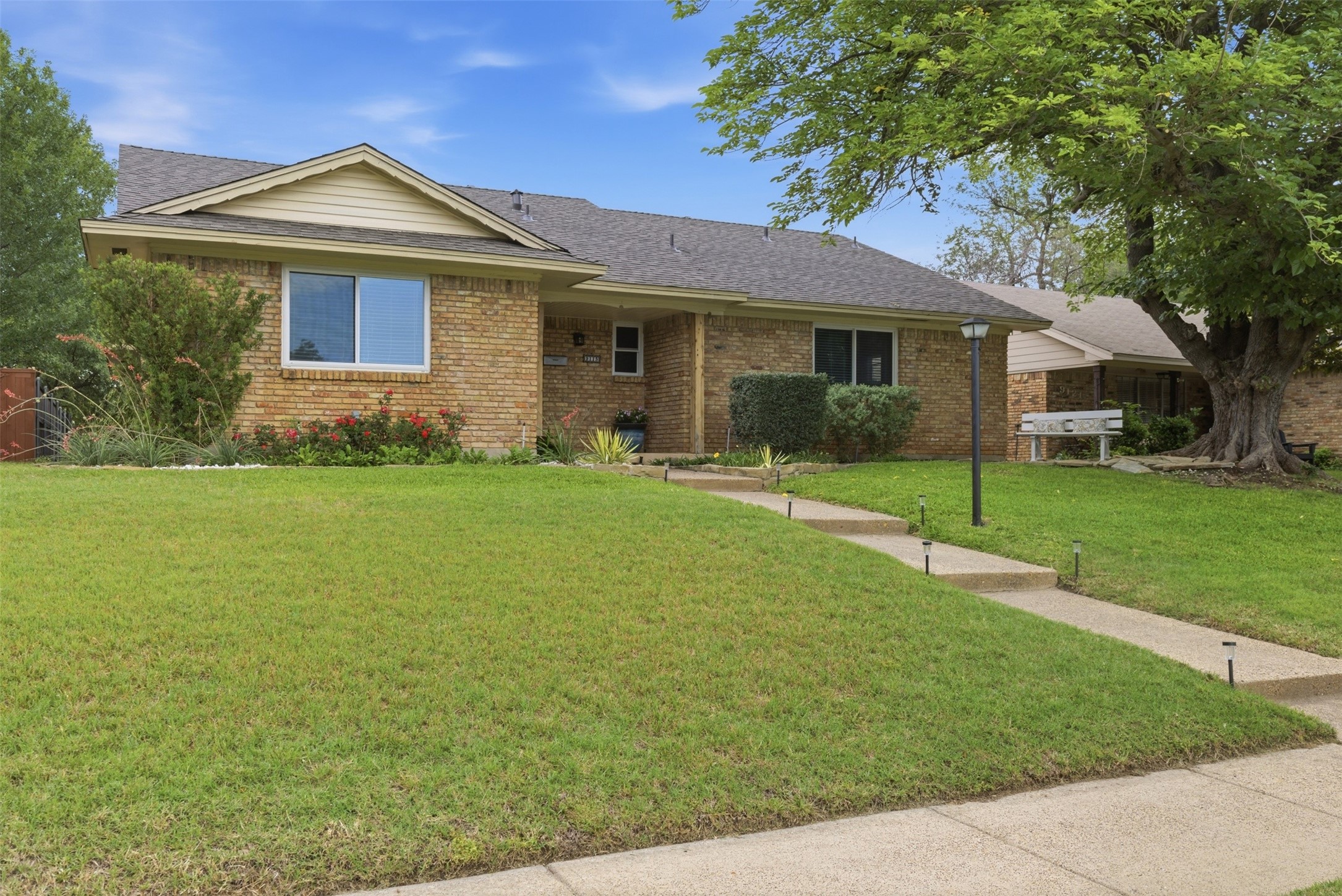 9115 Westglen Drive Dallas TX 75228