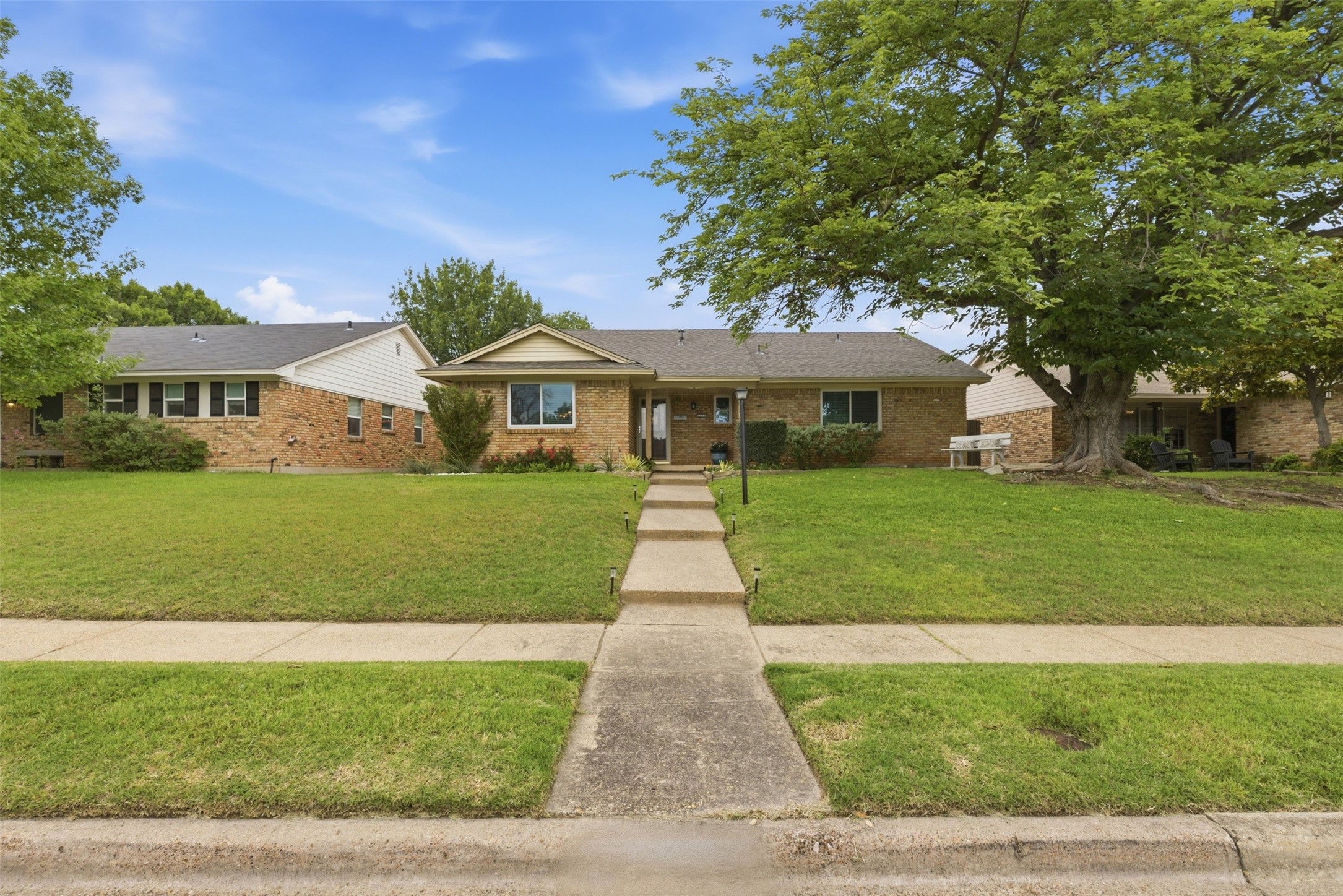 9115 Westglen Drive Dallas TX 75228