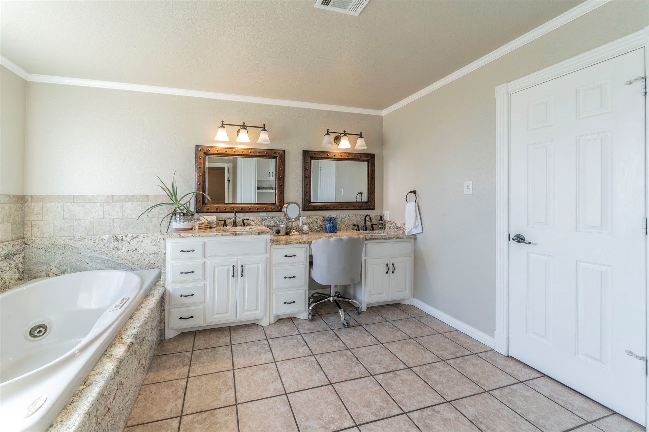 20175 Willow Glade Circle Pilot Point TX 76258