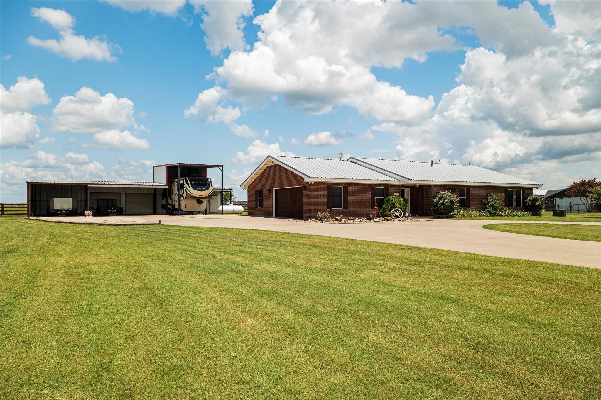 20175 Willow Glade Circle Pilot Point TX 76258