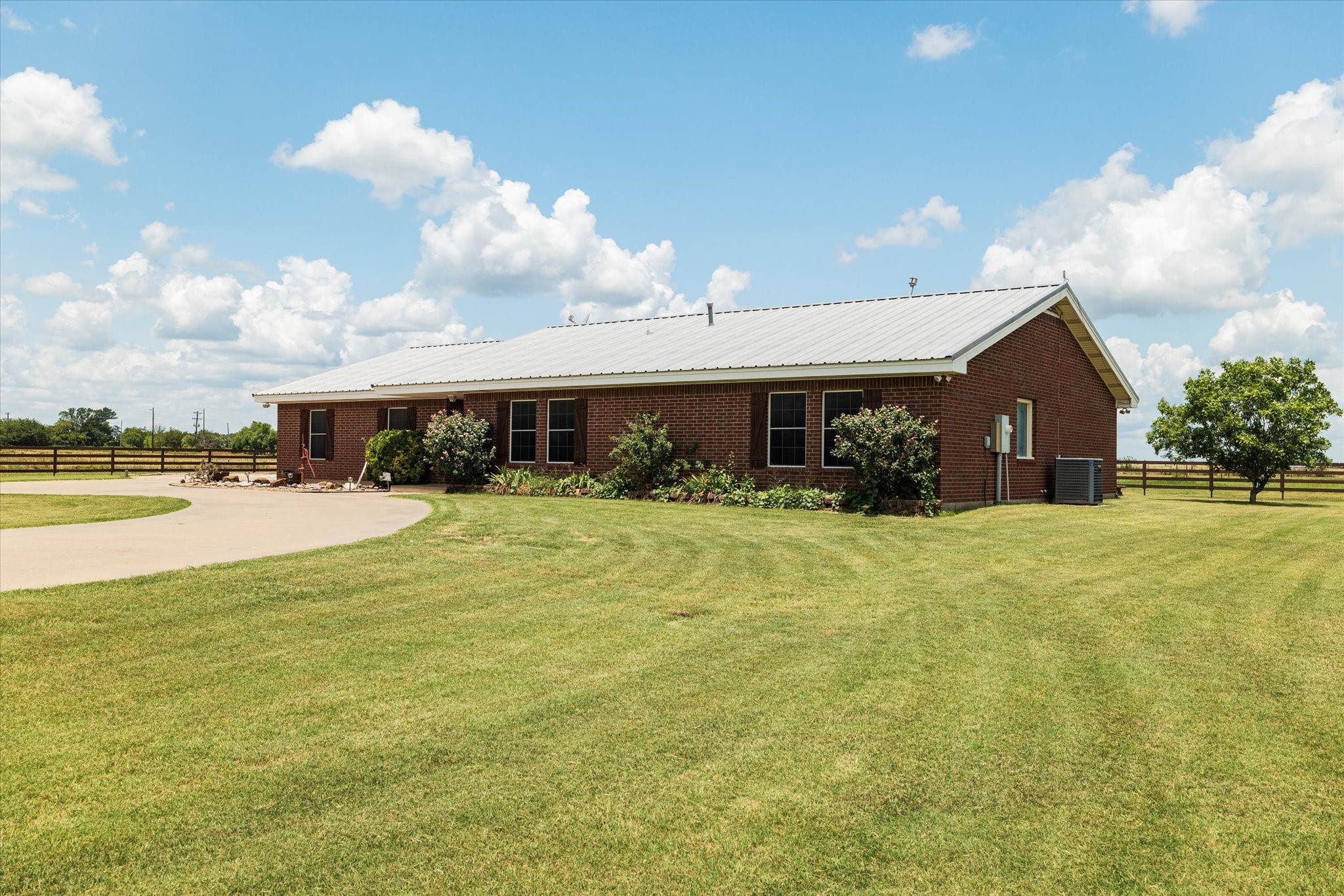 20175 Willow Glade Circle Pilot Point TX 76258