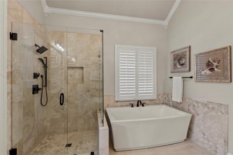 111 Saint Annes Drive Mabank TX 75156