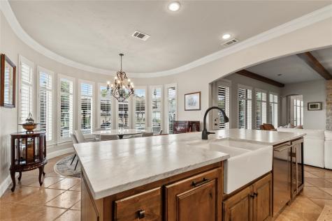 111 Saint Annes Drive Mabank TX 75156