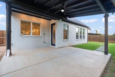 7129 Feather Crest Lane North Richland Hills TX 76182