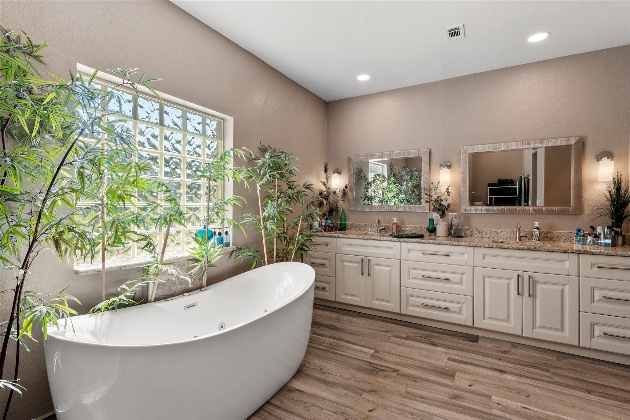 181 Saint Andrews Drive Mabank TX 75156