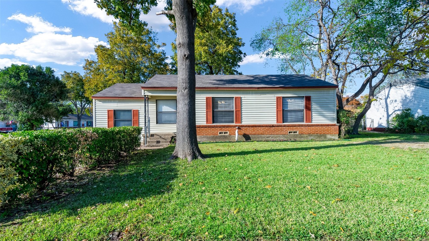 11707 Lippitt Avenue Dallas TX 75218