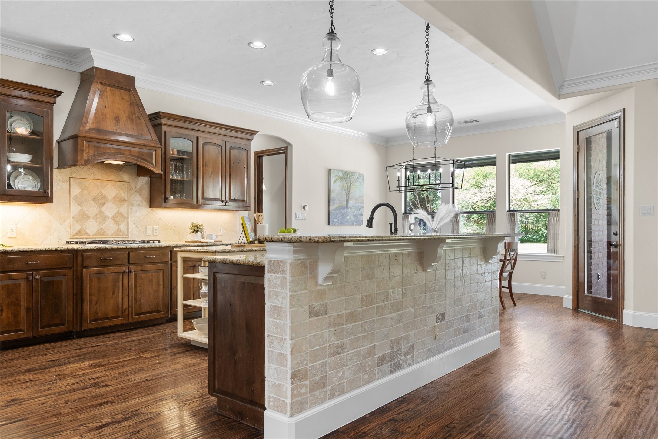 3225 Clubview Drive Denton TX 76226