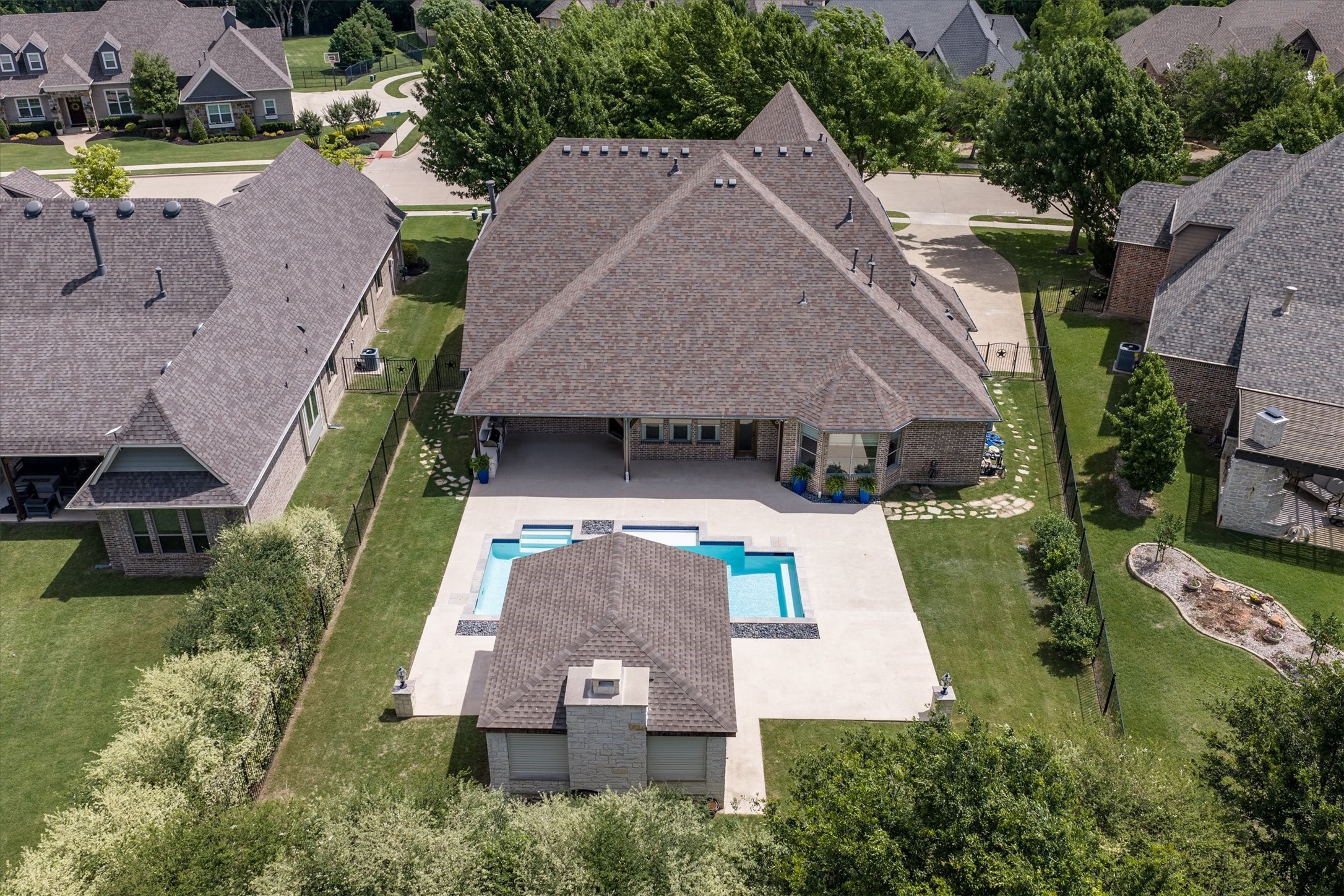 3225 Clubview Drive Denton TX 76226