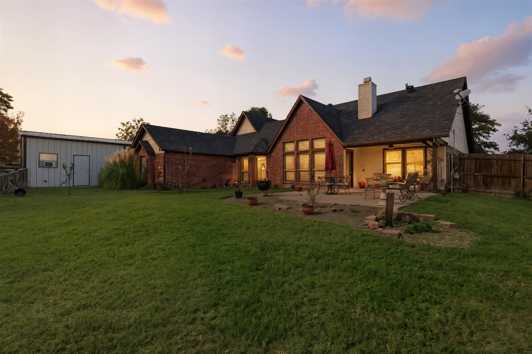 437 Adair Lane Weatherford TX 76088