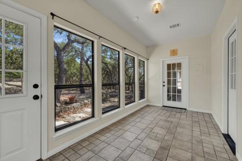 1560 Roadrunner Lane Canyon Lake TX 78133
