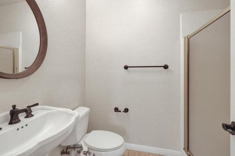 1560 Roadrunner Lane Canyon Lake TX 78133