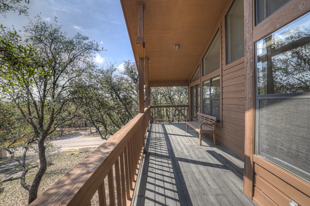 1560 Roadrunner Lane Canyon Lake TX 78133