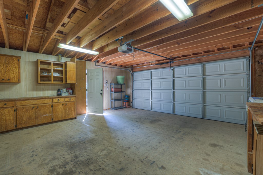 1560 Roadrunner Lane Canyon Lake TX 78133