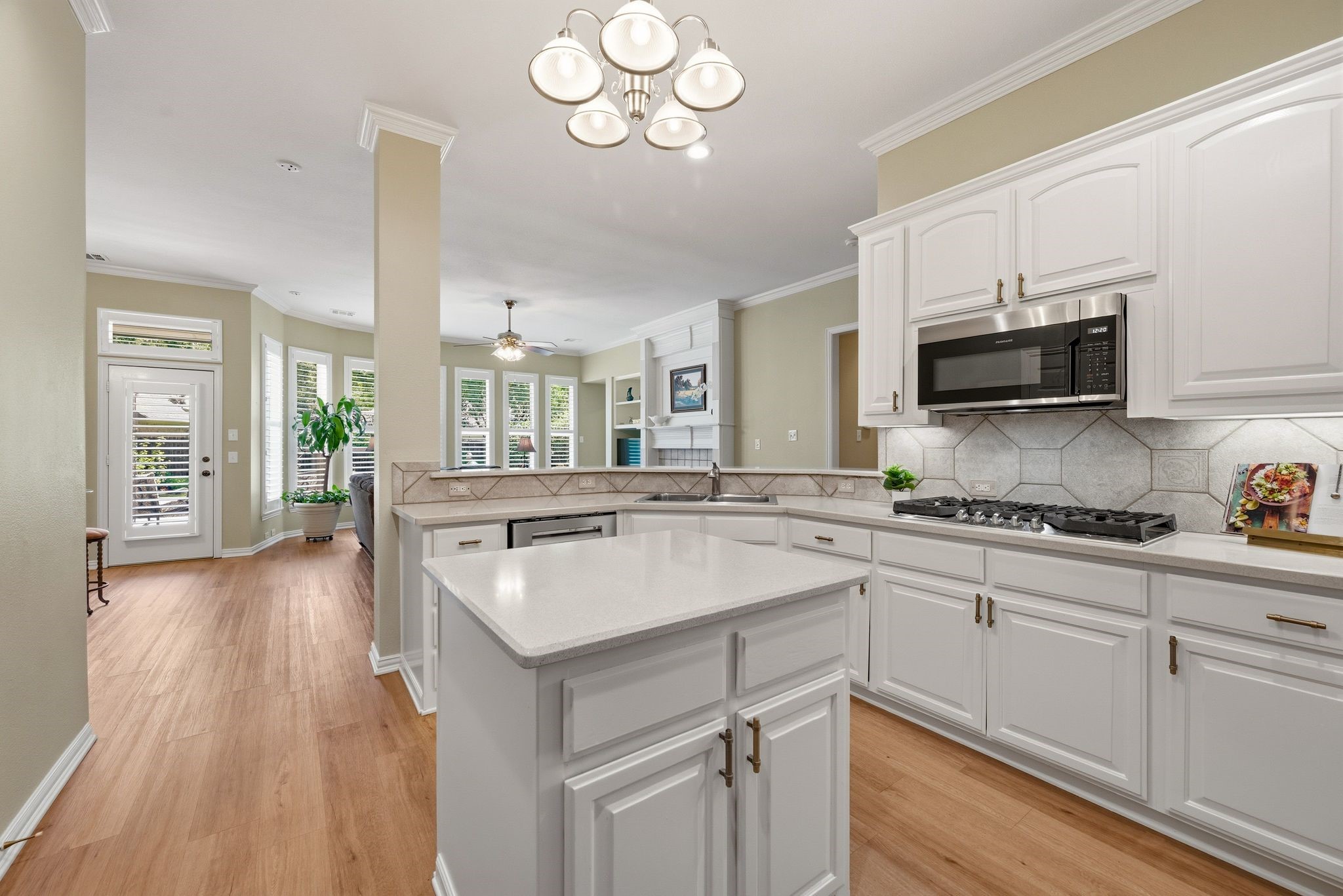 6 Avalon Drive Trophy Club TX 76262