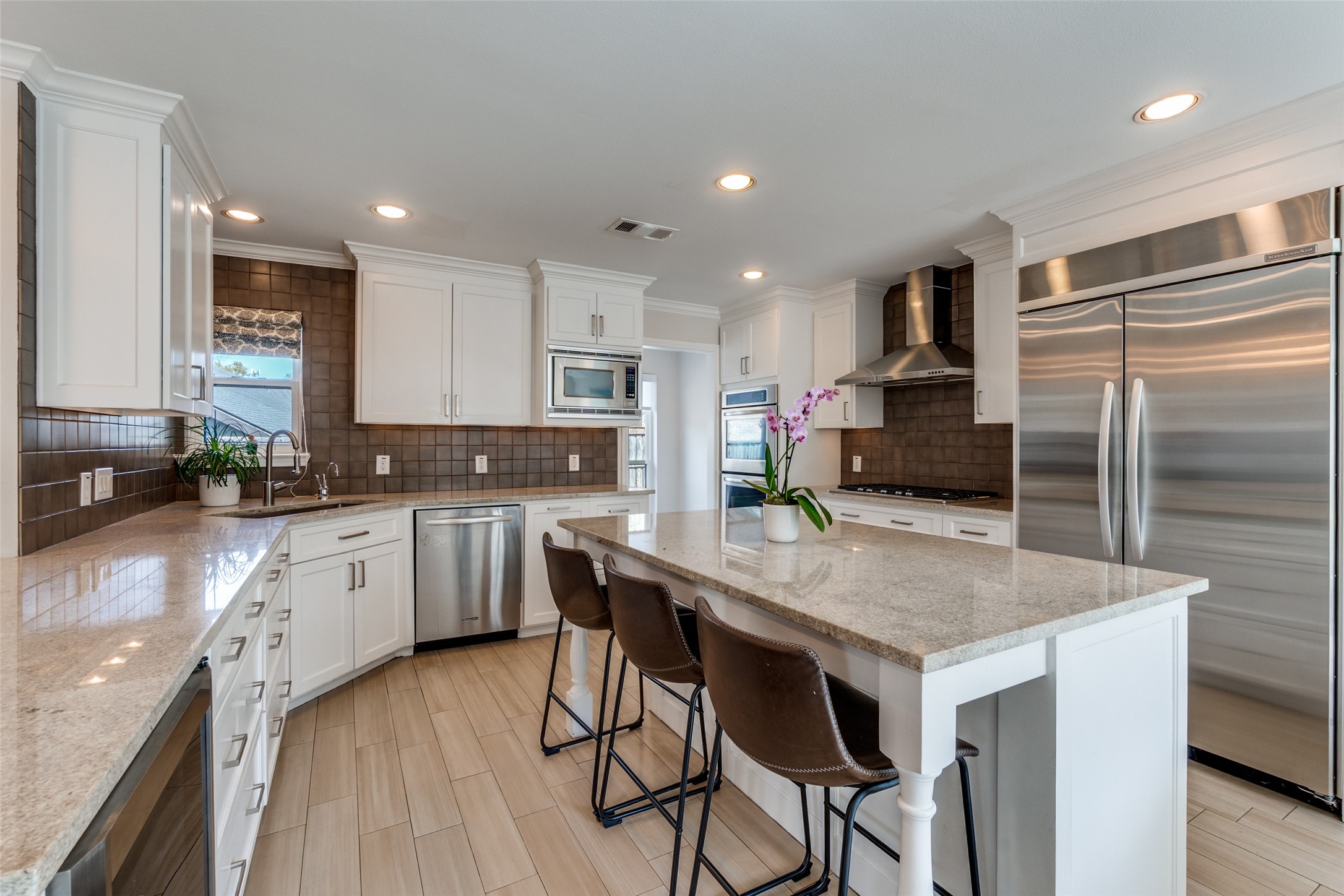 6438 Riverview Lane Dallas TX 75248