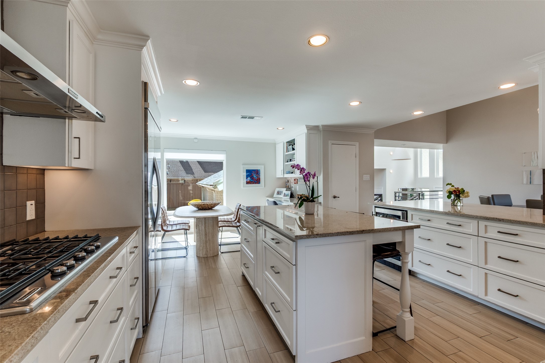 6438 Riverview Lane Dallas TX 75248