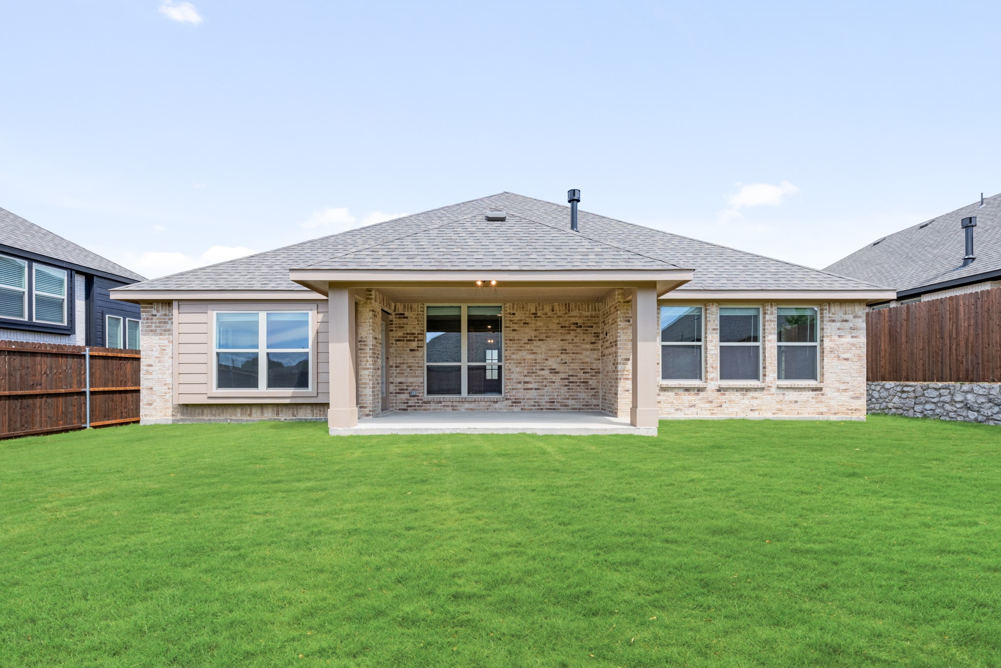 824 Alamo Court Desoto TX 75115