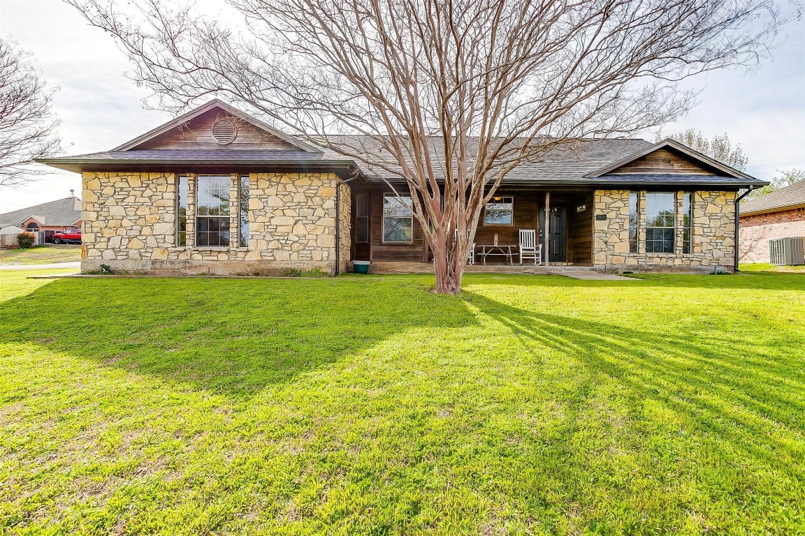506 Country Club Drive Joshua TX 76058