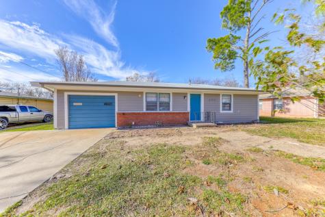 212 Rowland Street Stephenville TX 76401