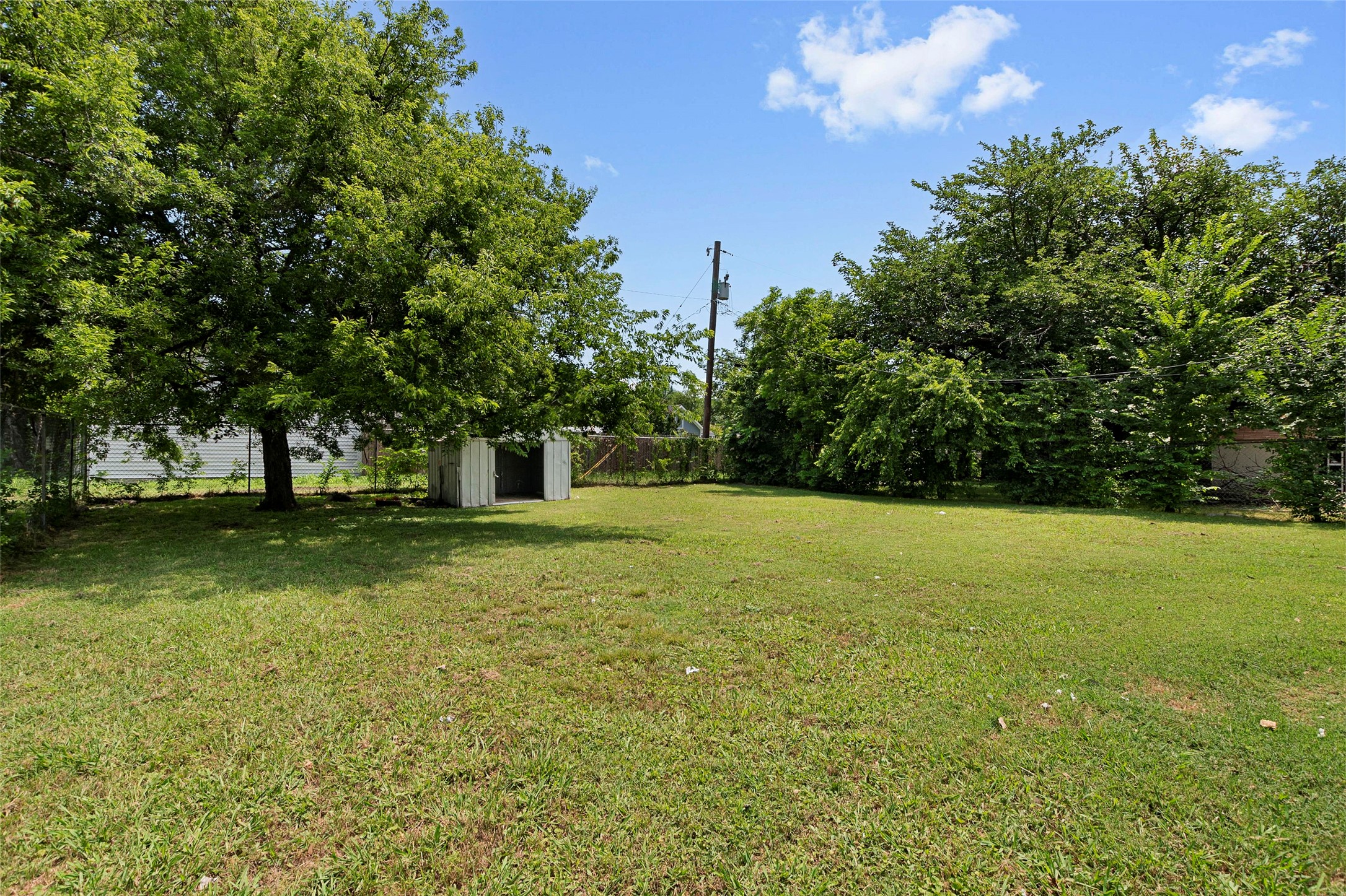 665 Freeman Drive Garland TX 75040