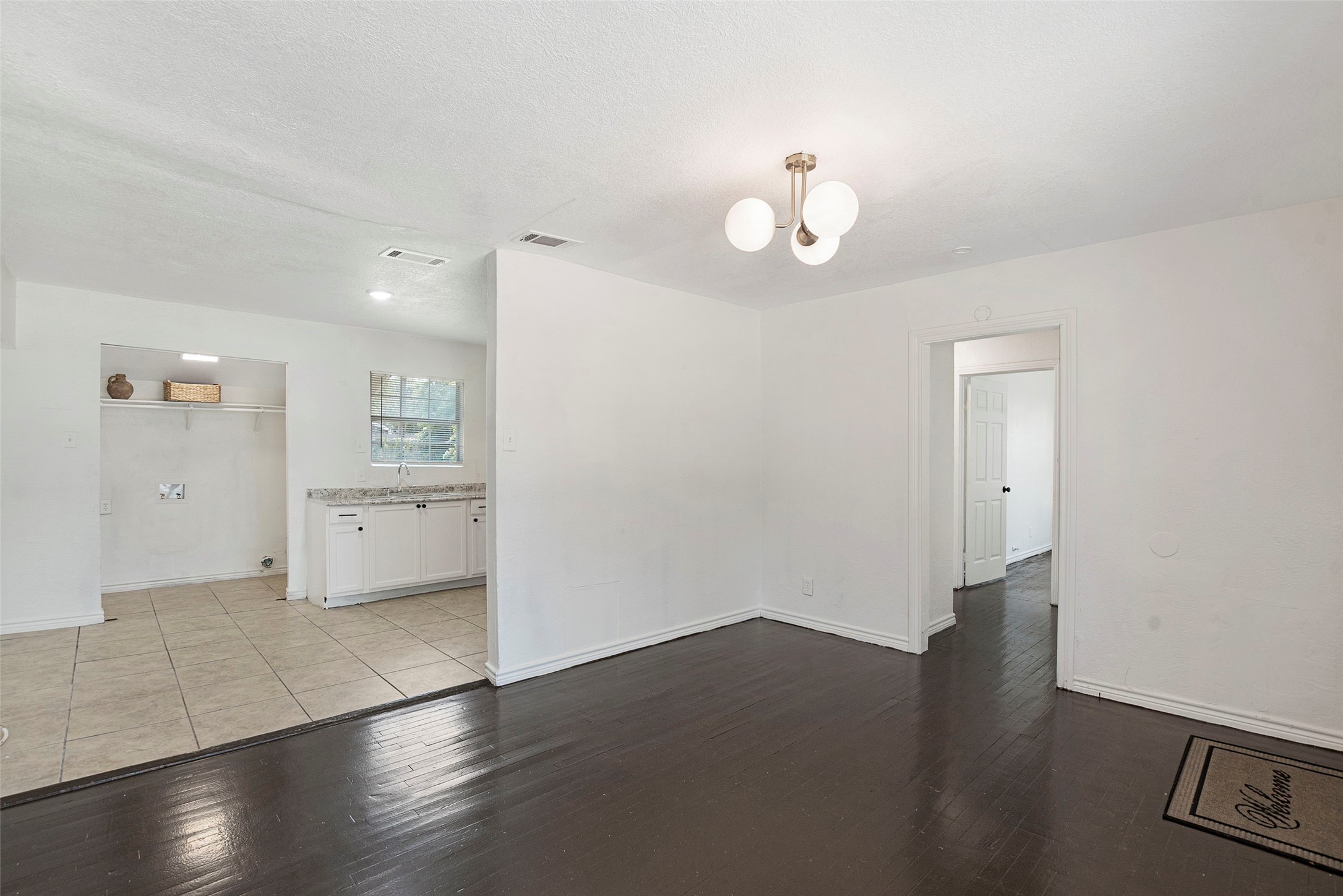 665 Freeman Drive Garland TX 75040
