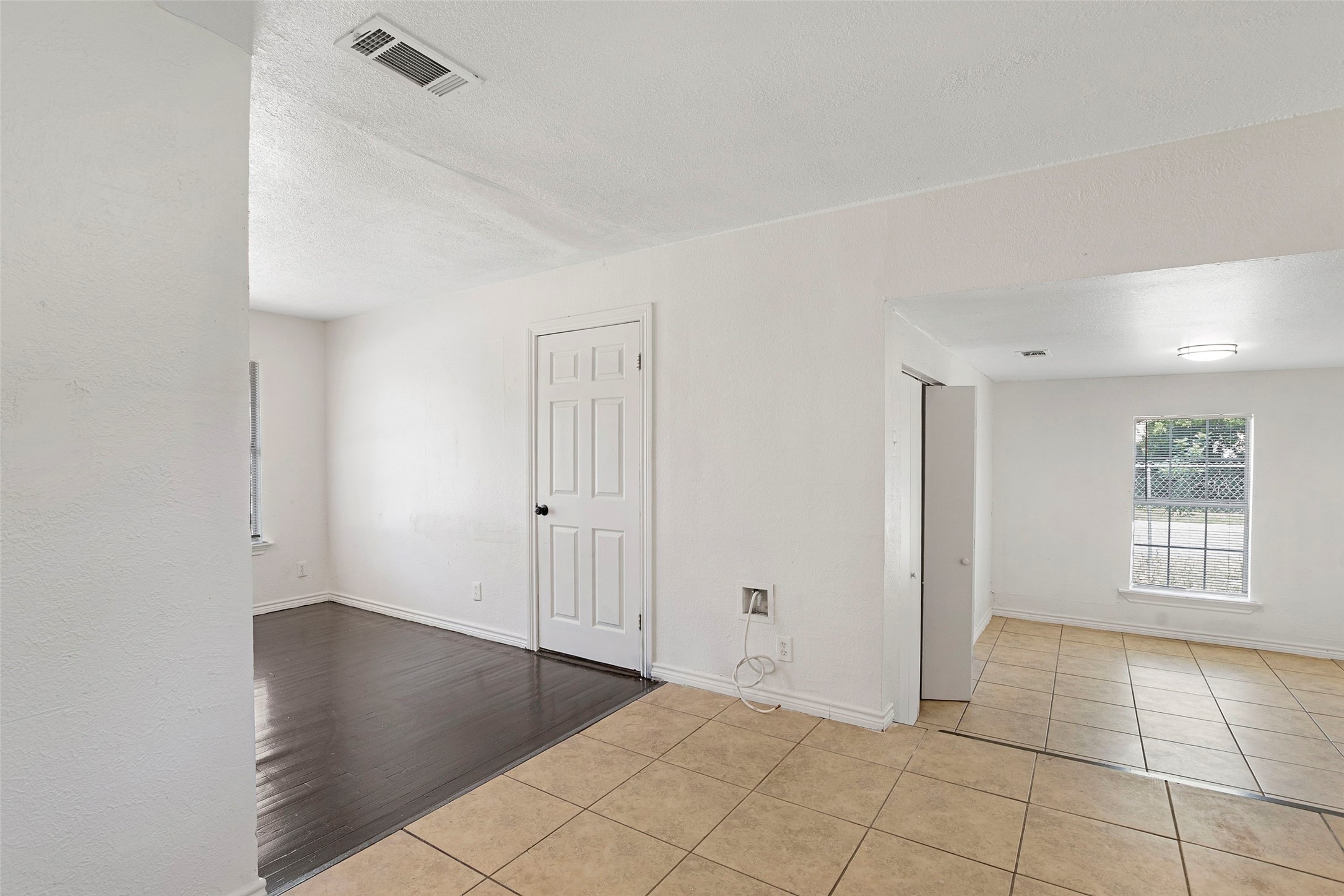 665 Freeman Drive Garland TX 75040