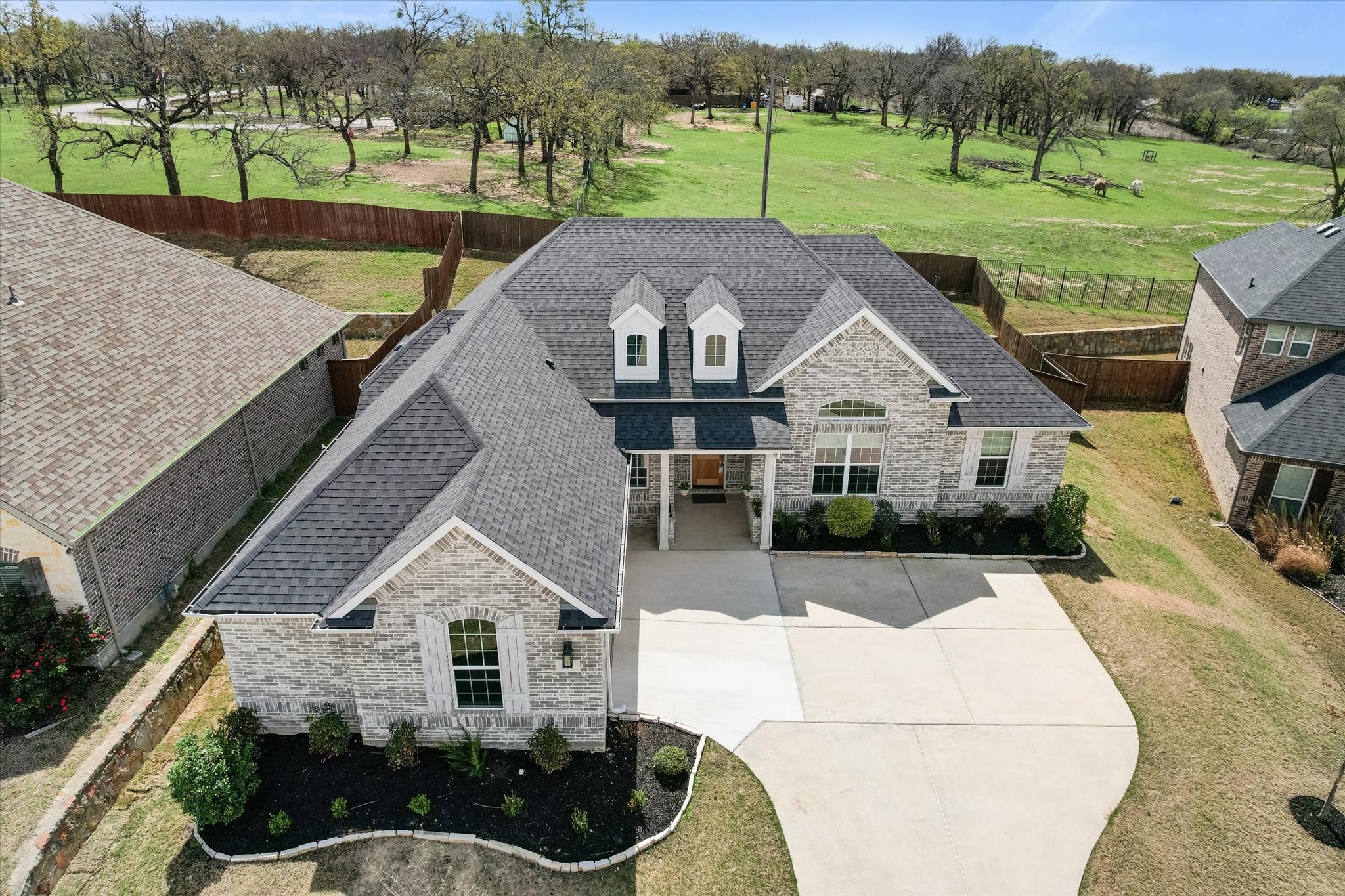 157 Fairweather Drive Burleson TX 76028