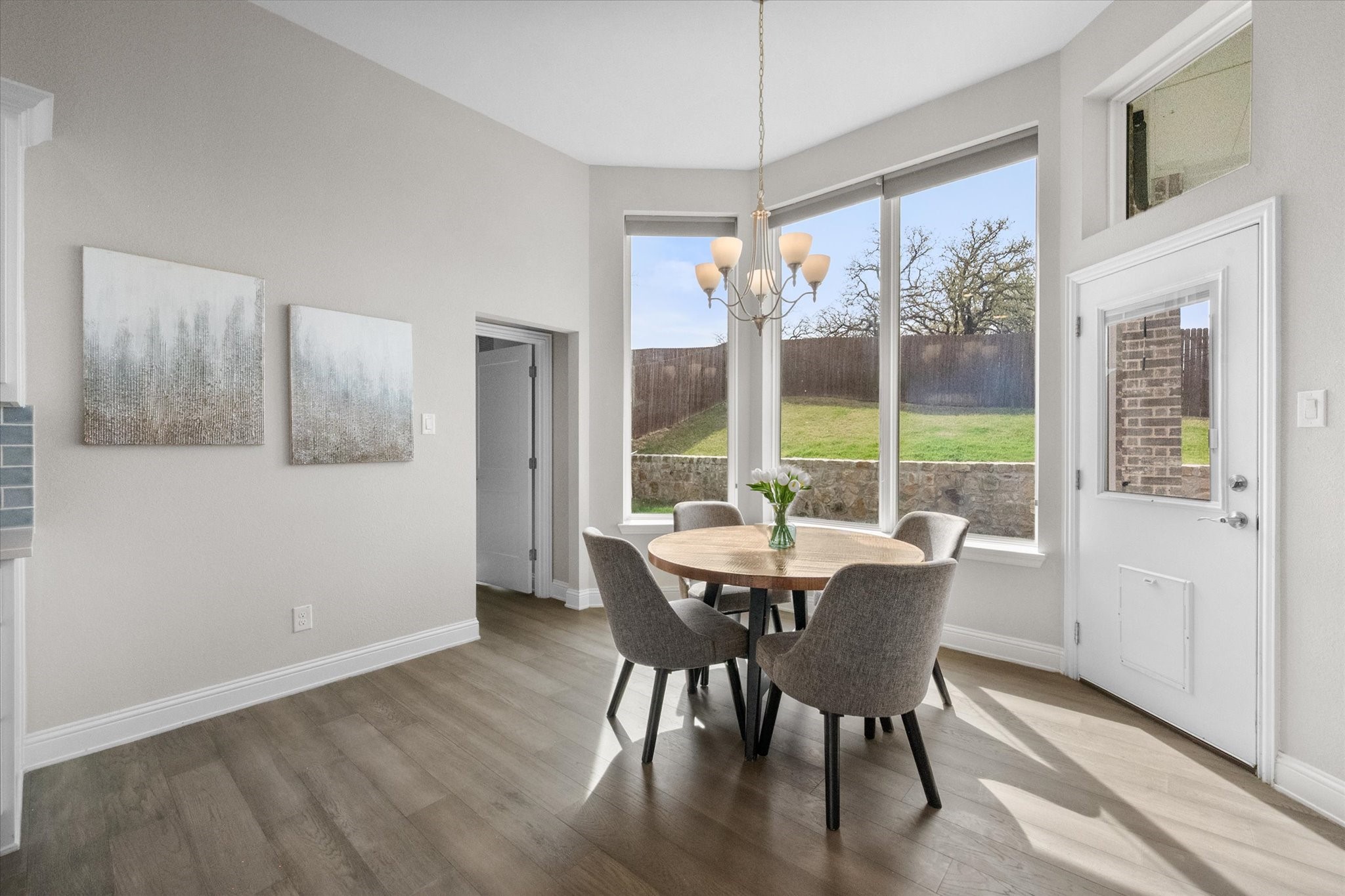157 Fairweather Drive Burleson TX 76028