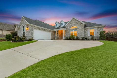 157 Fairweather Drive Burleson TX 76028