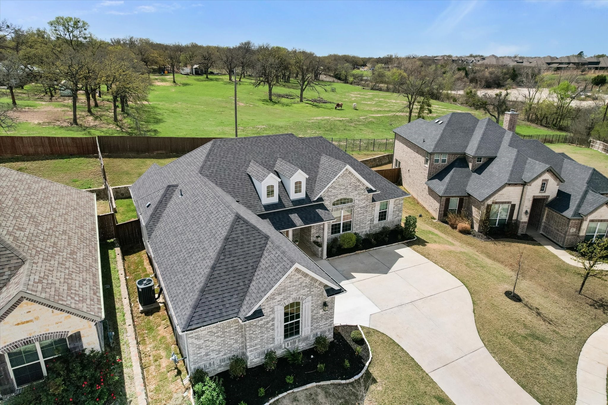157 Fairweather Drive Burleson TX 76028