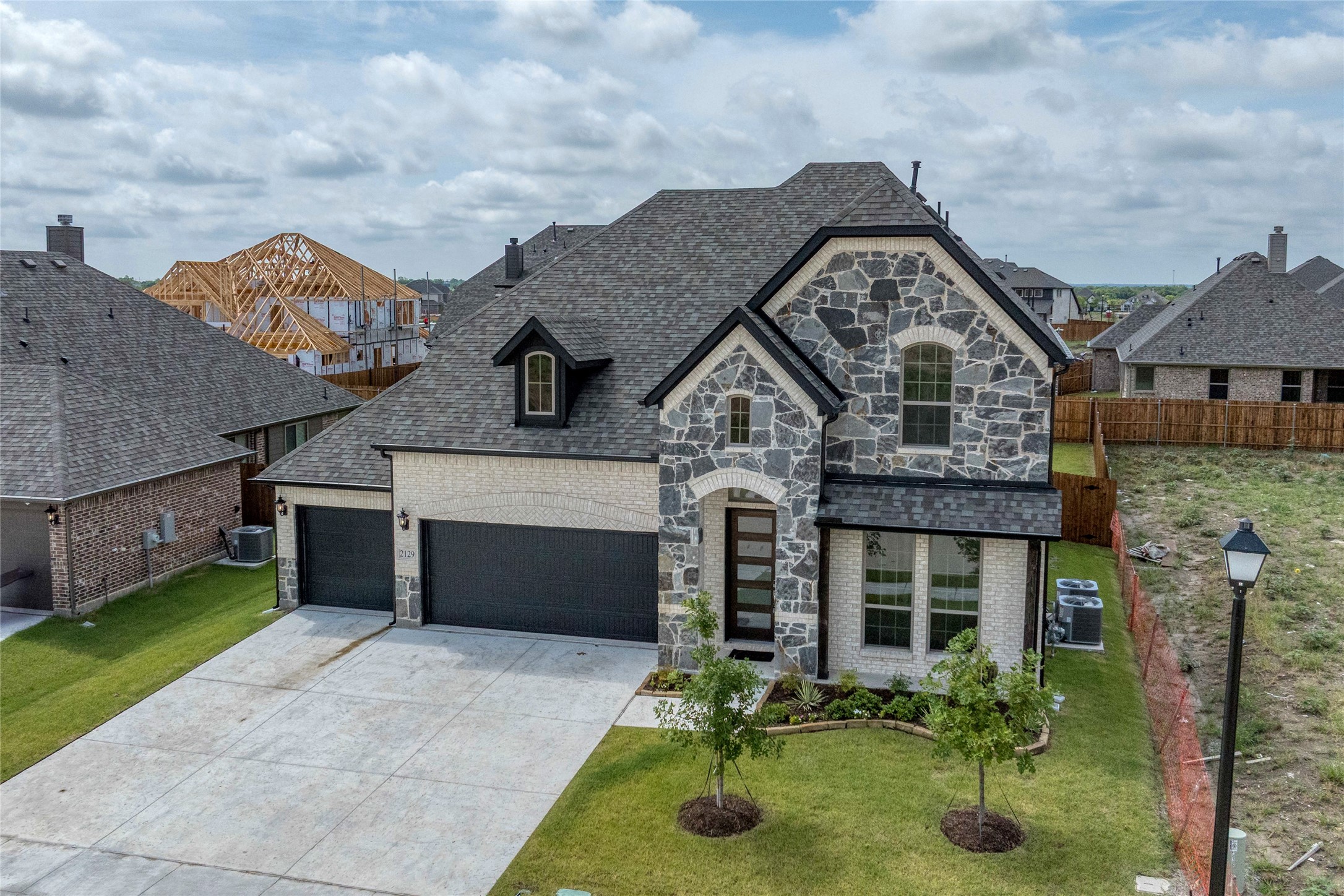 2129 Stone River Boulevard Royse City TX 75789