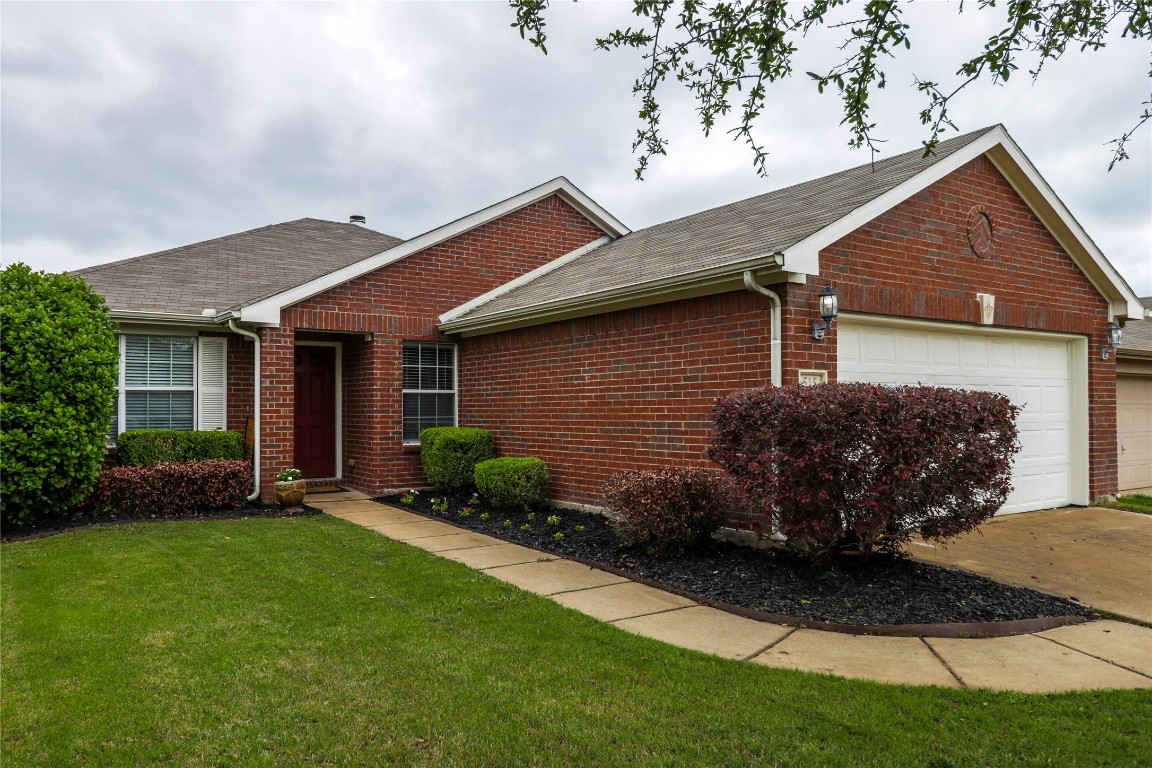 515 Creekside Drive Princeton TX 75407