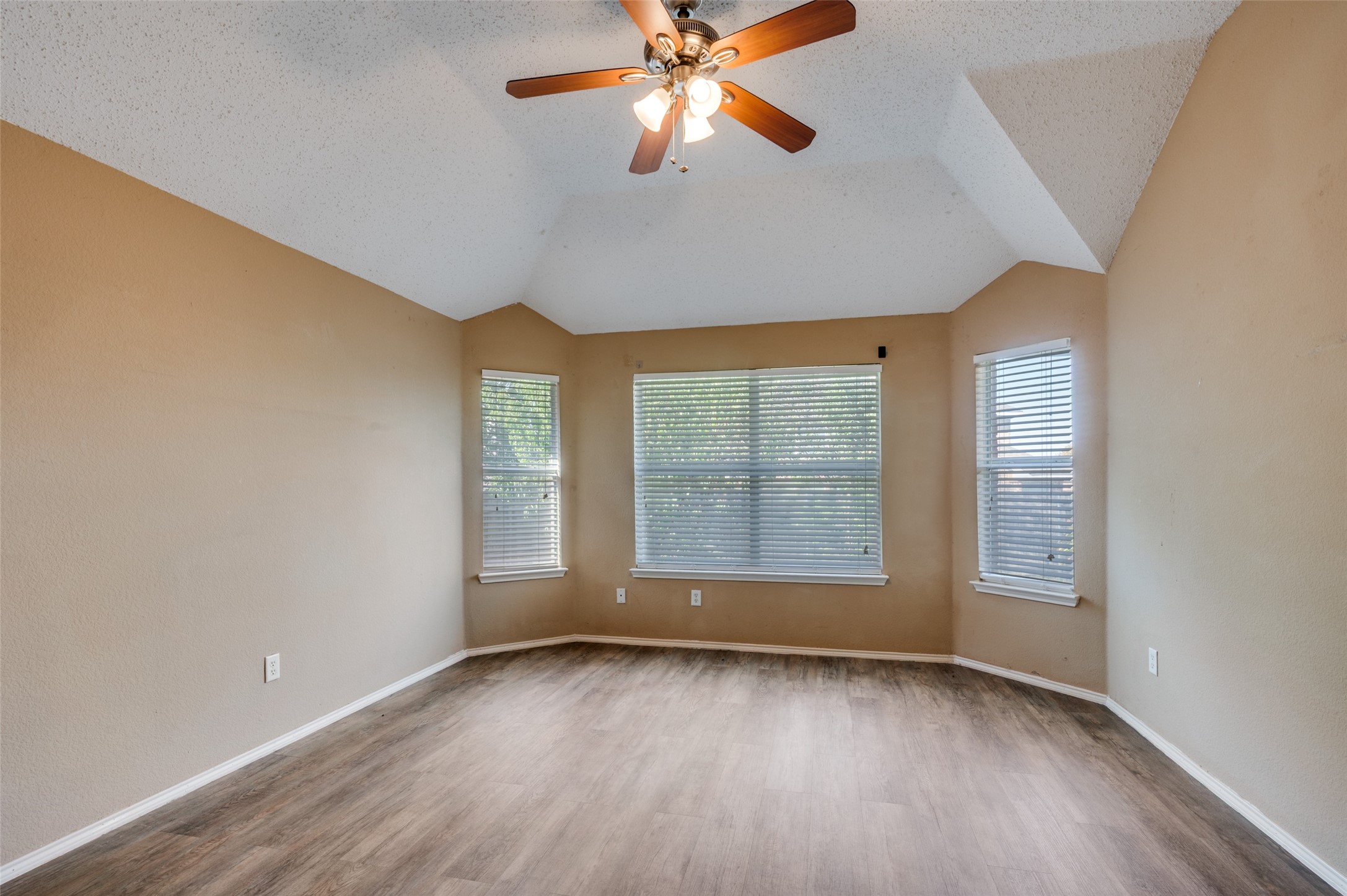 8520 Rock Creek Drive Fort Worth TX 76123