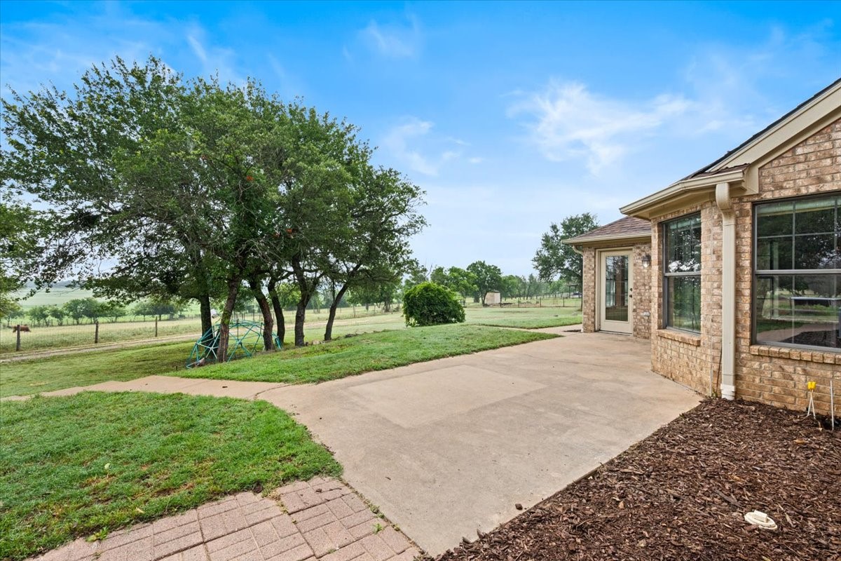 719 Private Road 897 Stephenville TX 76401
