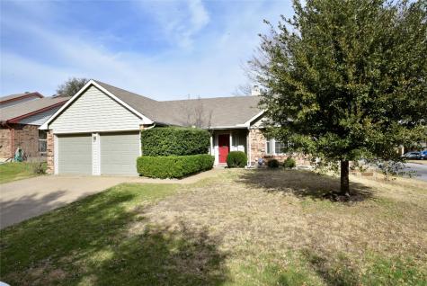 2300 Whispering Court Fort Worth TX 76133