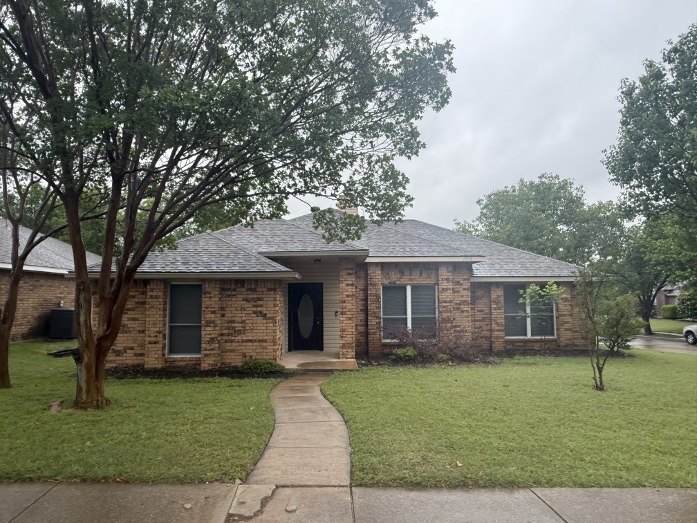 1038 Fairview Court Mesquite TX 75181