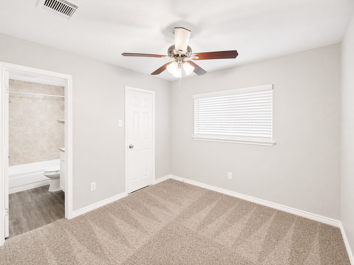 1038 Fairview Court Mesquite TX 75181