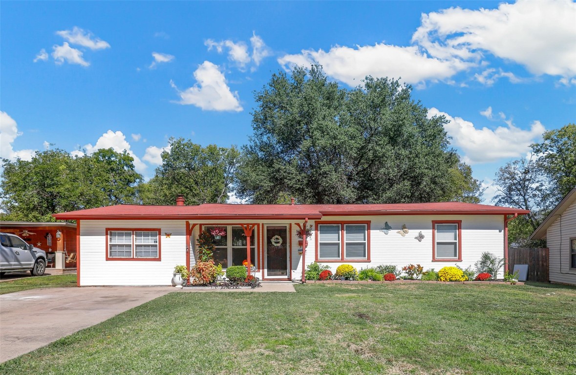 5009 Voncille Street Haltom City TX 76117