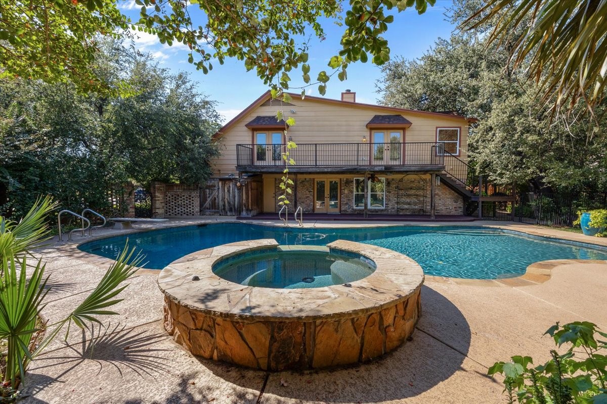 4400 Summercrest Court Fort Worth TX 76109