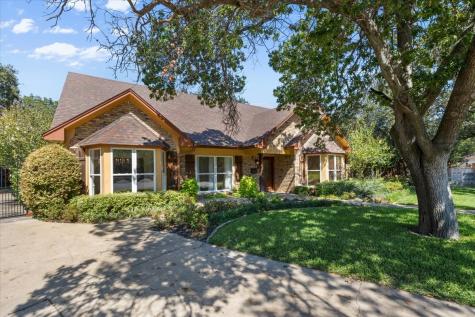 4400 Summercrest Court Fort Worth TX 76109