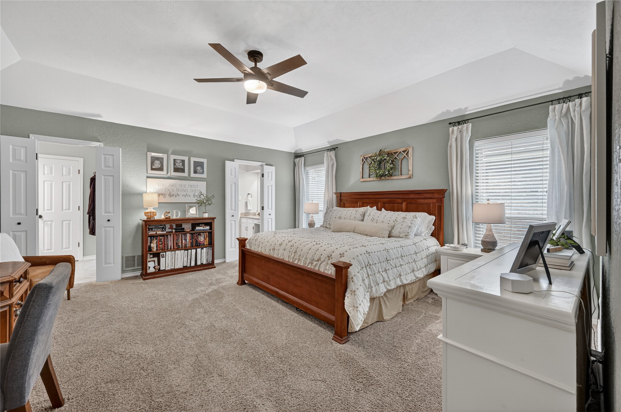 2007 Iron Horse Court Arlington TX 76017