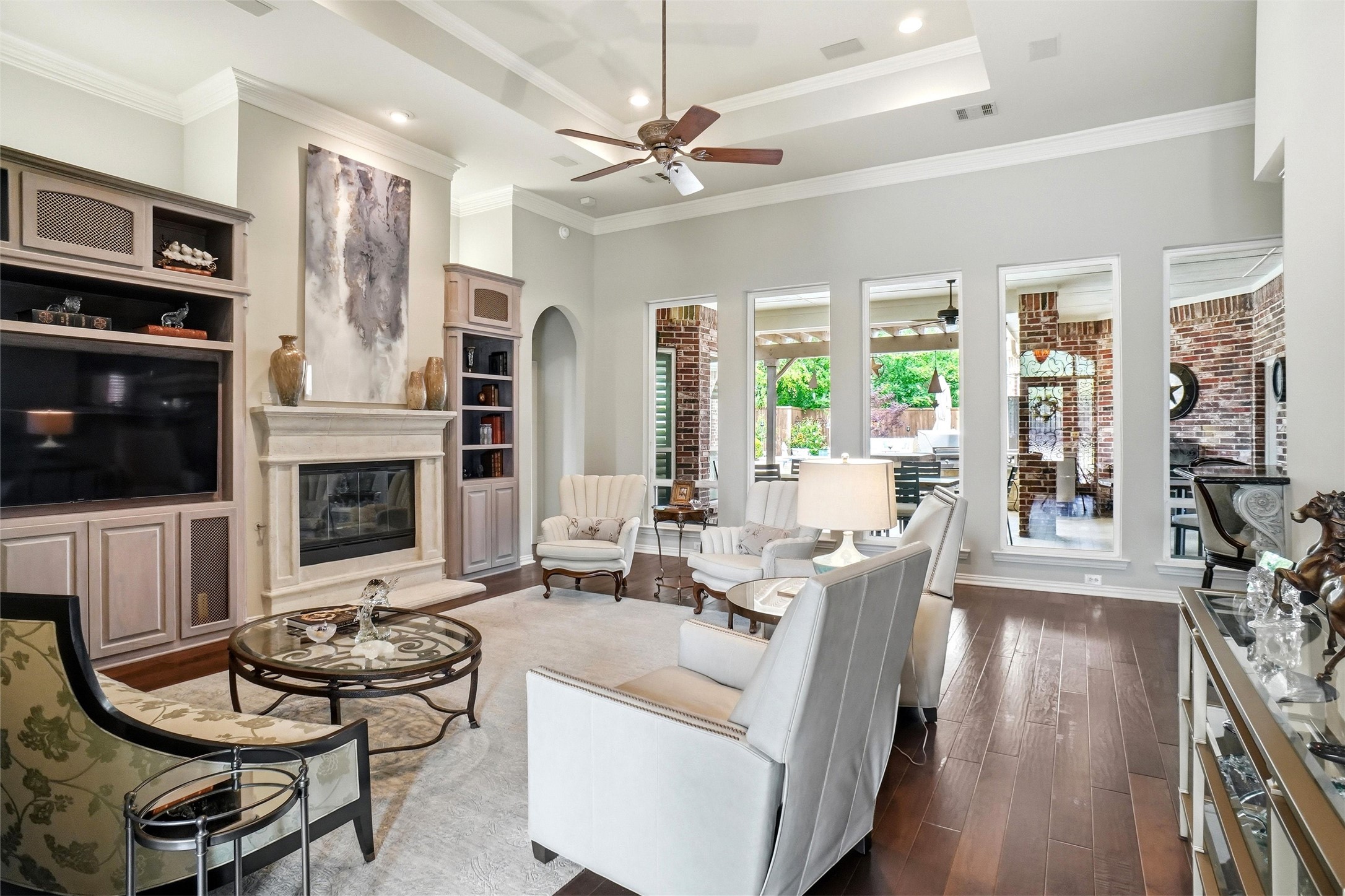 9009 Thornway Drive North Richland Hills TX 76182