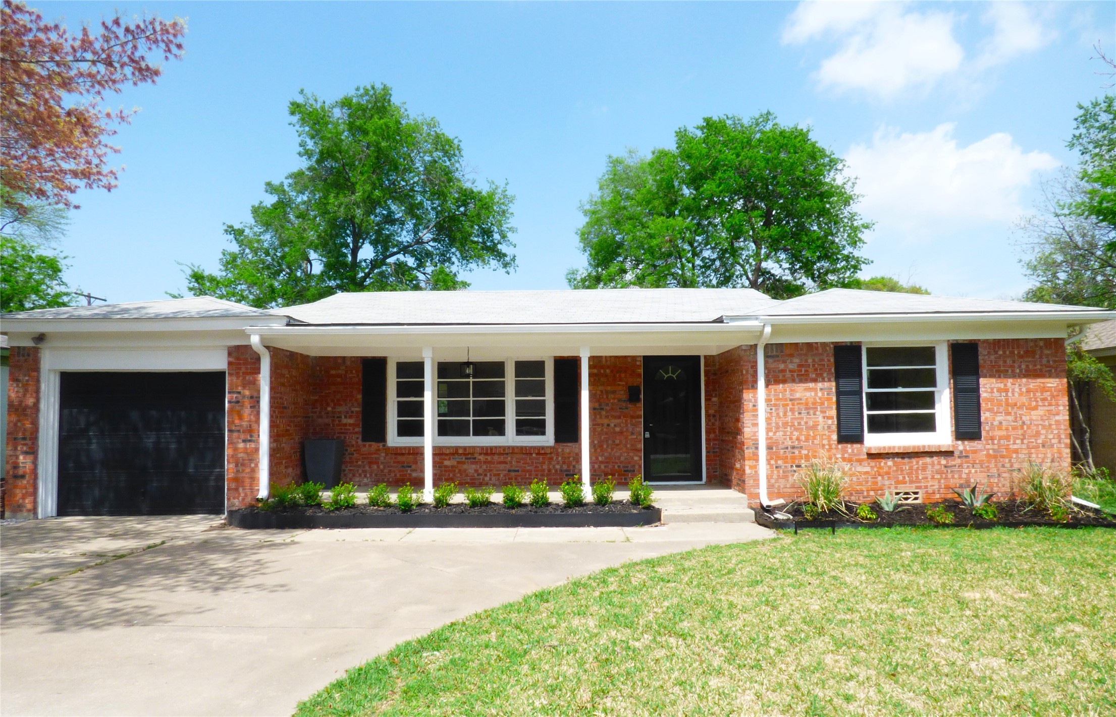 5416 Durham Avenue Fort Worth TX 76114