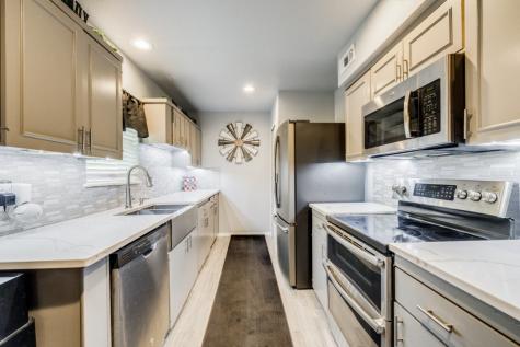 314 W Grenoble Drive Grand Prairie TX 75052